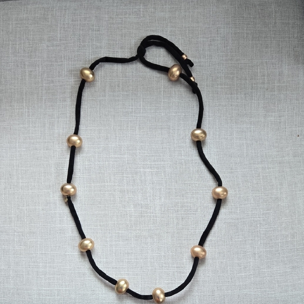 Lovely 20-inch Velvet-corded Necklace